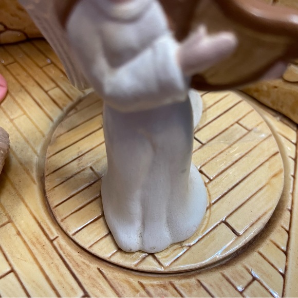 Nativity Music Decor Vintage “1985” - Picture 9 of 11
